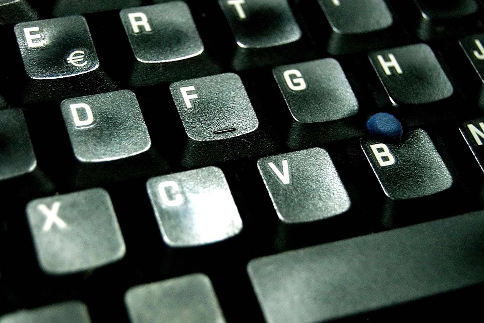 klávesnice počítače